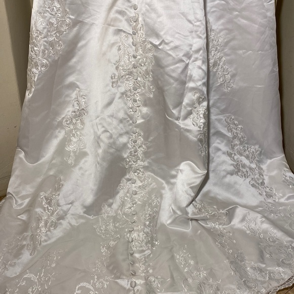 GEMACH Dresses Modest Wedding Dress Long Sleeve High Neck Opaque